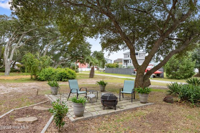1972 Goose Creek Road SW, Ocean Isle Beach, NC 28469