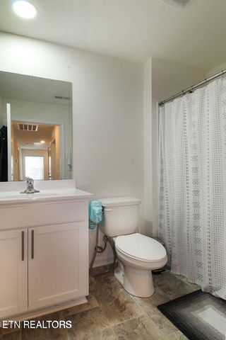 9428 Avian Forest Lane, Heiskell, TN 37754