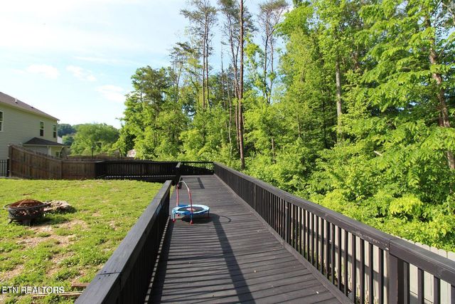 9428 Avian Forest Lane, Heiskell, TN 37754