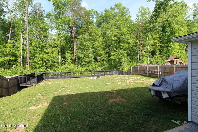 9428 Avian Forest Lane, Heiskell, TN 37754