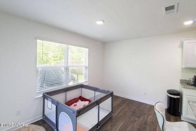 9428 Avian Forest Lane, Heiskell, TN 37754