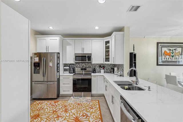 13215 NW 7th Drive, Plantation, FL 33325