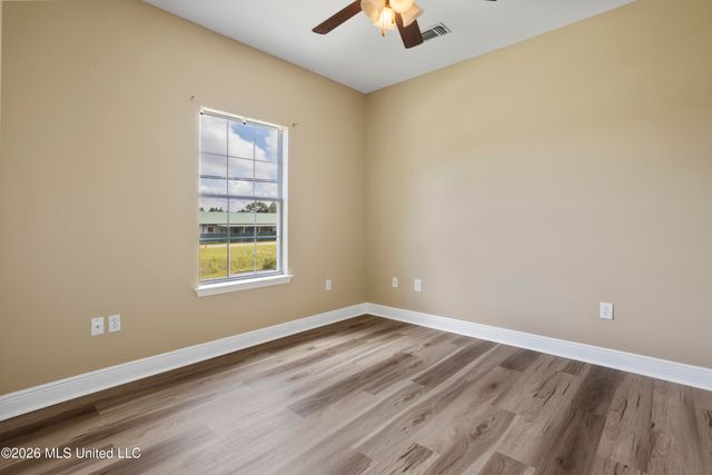 10057 Road 560 Road, 10051, 10057, 10061, 10067, Bay Saint Louis, MS 39520