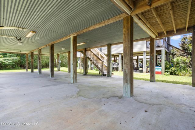 10057 Road 560 Road, 10051, 10057, 10061, 10067, Bay Saint Louis, MS 39520