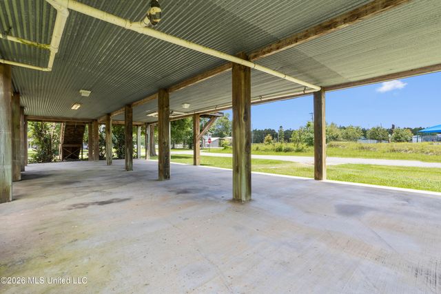10057 Road 560 Road, 10051, 10057, 10061, 10067, Bay Saint Louis, MS 39520