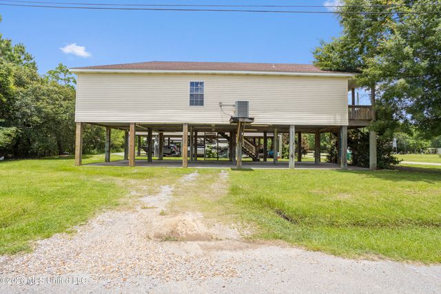 10057 Road 560 Road, 10051, 10057, 10061, 10067, Bay Saint Louis, MS 39520
