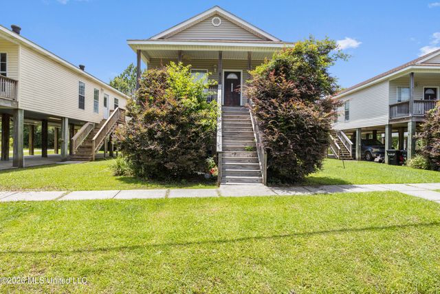 10057 Road 560 Road, 10051, 10057, 10061, 10067, Bay Saint Louis, MS 39520