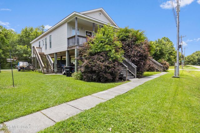 10057 Road 560 Road, 10051, 10057, 10061, 10067, Bay Saint Louis, MS 39520
