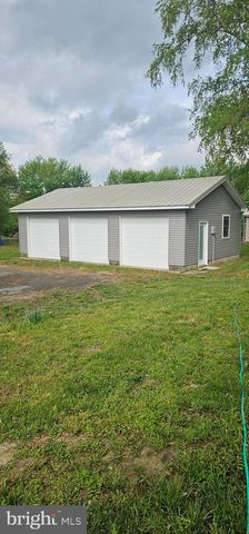 210 MOUNT OLIVE CEMETERY RD, Felton, DE 19943