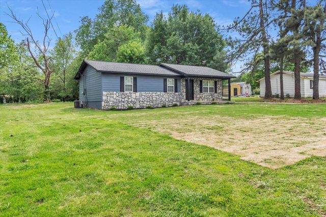 129 TATLOCK CIR, Covington, TN 38019
