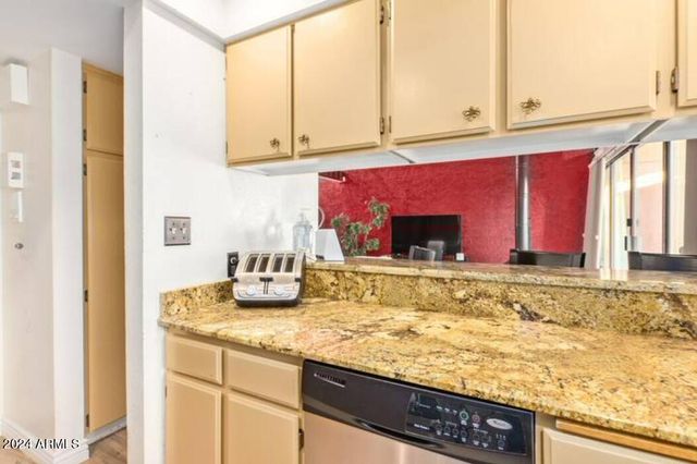 2615 E Campbell Avenue, Phoenix, AZ 85016
