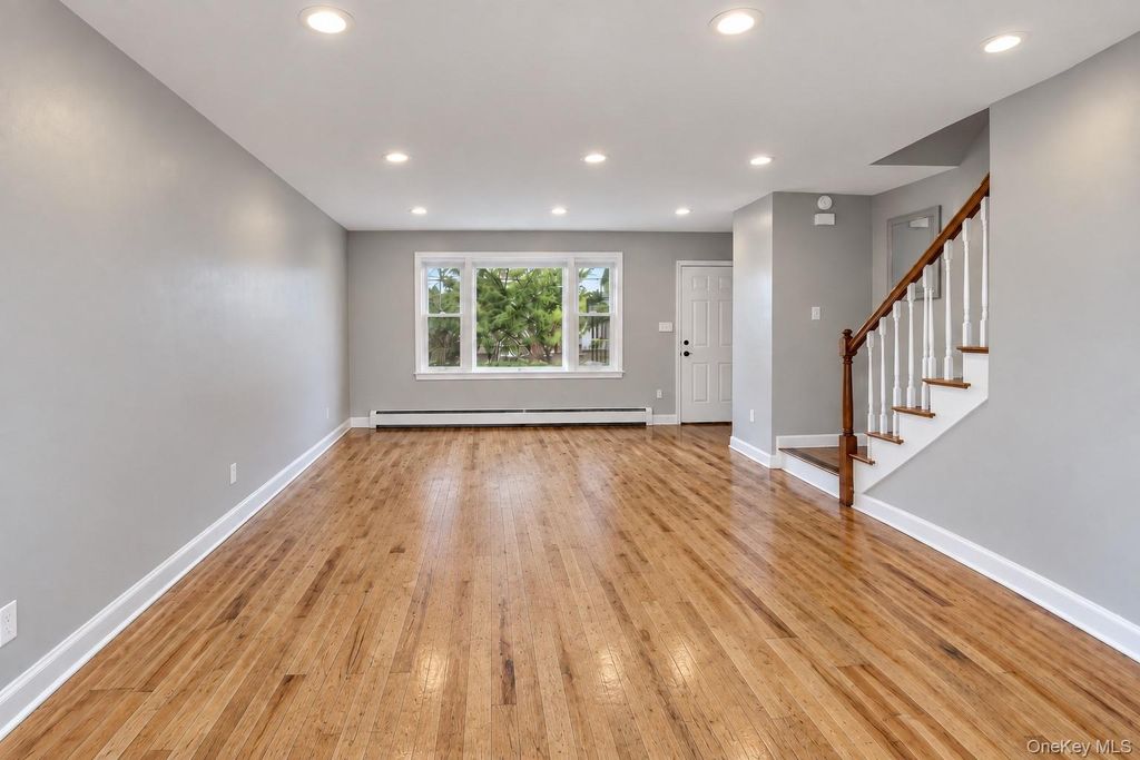 276 Swinton Avenue, Bronx, NY 10465 — photo 4