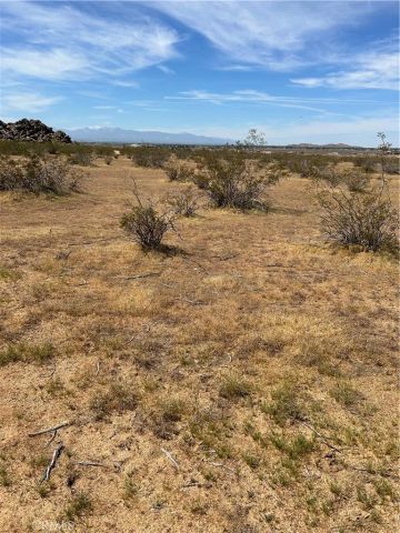 0 Japatul, Apple Valley, CA 92307