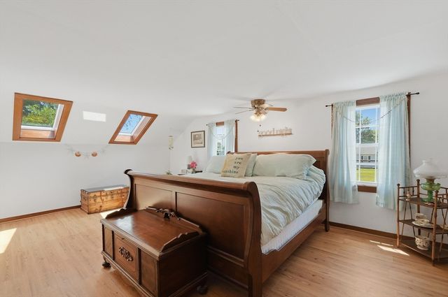 61 Houlton Street, Swansea, MA 02777