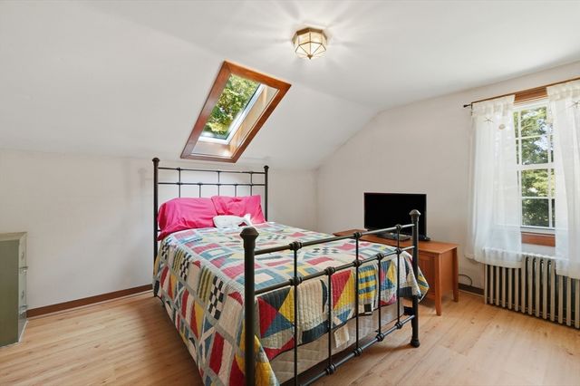 61 Houlton Street, Swansea, MA 02777