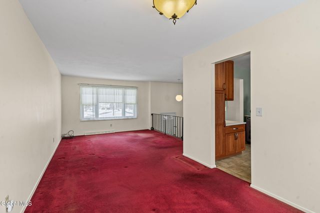 263 Kings Court, Voorheesville, NY 12186