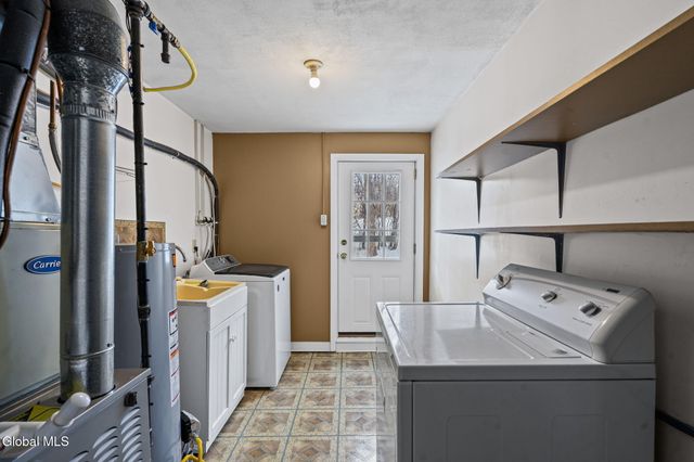 263 Kings Court, Voorheesville, NY 12186