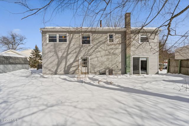 263 Kings Court, Voorheesville, NY 12186