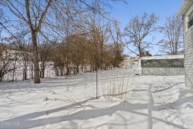 263 Kings Court, Voorheesville, NY 12186