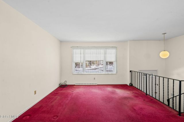 263 Kings Court, Voorheesville, NY 12186