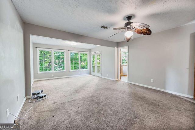 3401 Dogwood Place, Decatur, GA 30034