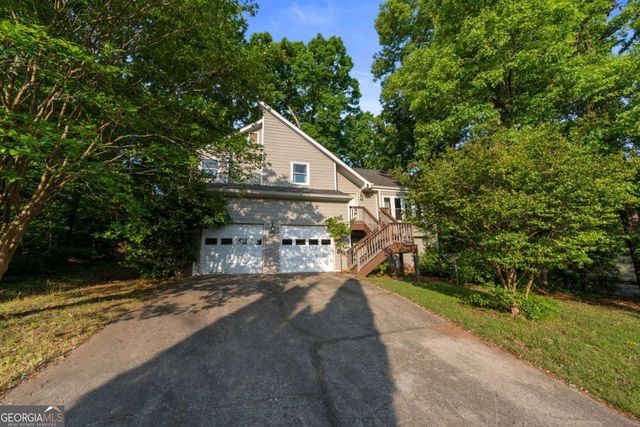 3401 Dogwood Place, Decatur, GA 30034