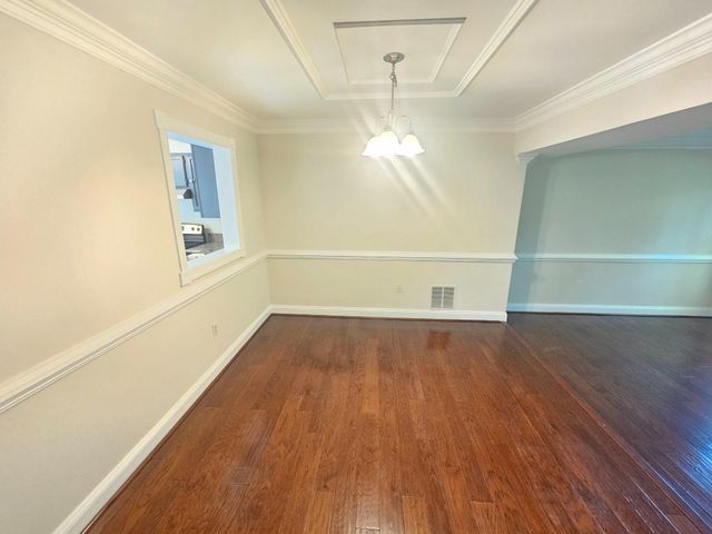 35 KINSMAN VIEW CIR, Silver Spring, MD 20901
