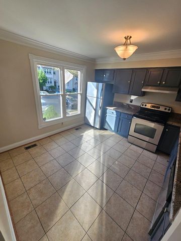 35 KINSMAN VIEW CIR, Silver Spring, MD 20901