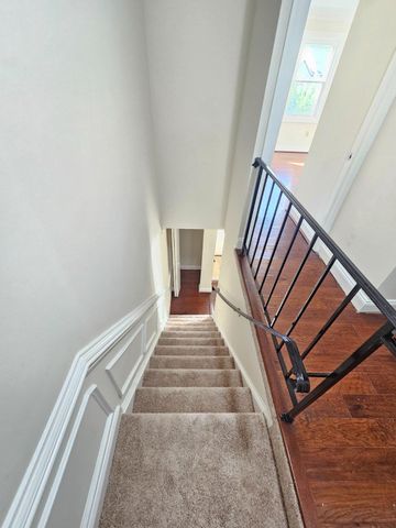 35 KINSMAN VIEW CIR, Silver Spring, MD 20901