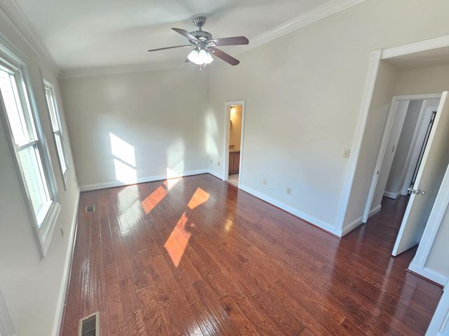 35 KINSMAN VIEW CIR, Silver Spring, MD 20901