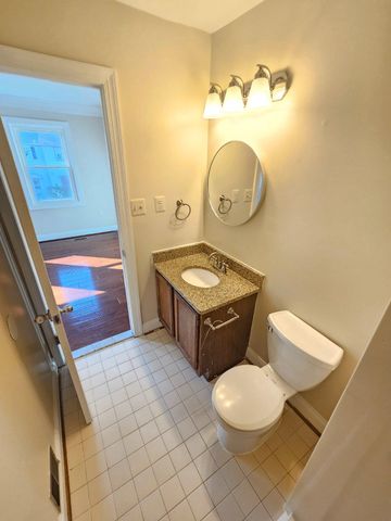 35 KINSMAN VIEW CIR, Silver Spring, MD 20901