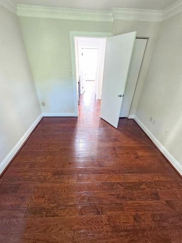 35 KINSMAN VIEW CIR, Silver Spring, MD 20901