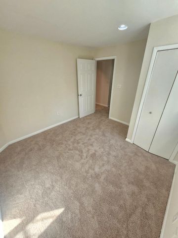 35 KINSMAN VIEW CIR, Silver Spring, MD 20901