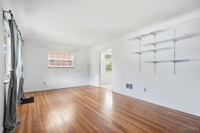 1975 Lynndale Avenue S, Mt Healthy, OH 45231