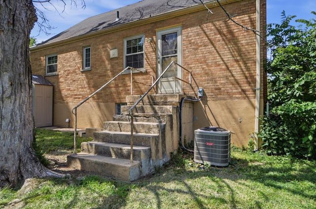 1975 Lynndale Avenue S, Mt Healthy, OH 45231