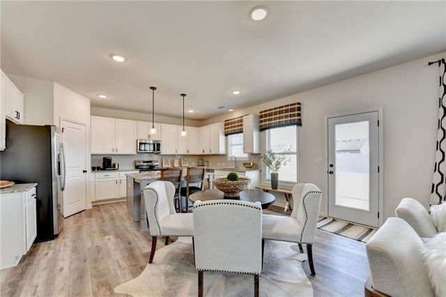 385 Rodeo Drive, Auburn, GA 30011