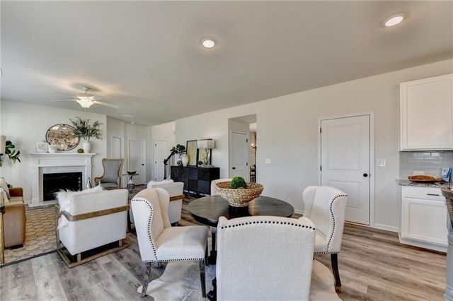 385 Rodeo Drive, Auburn, GA 30011