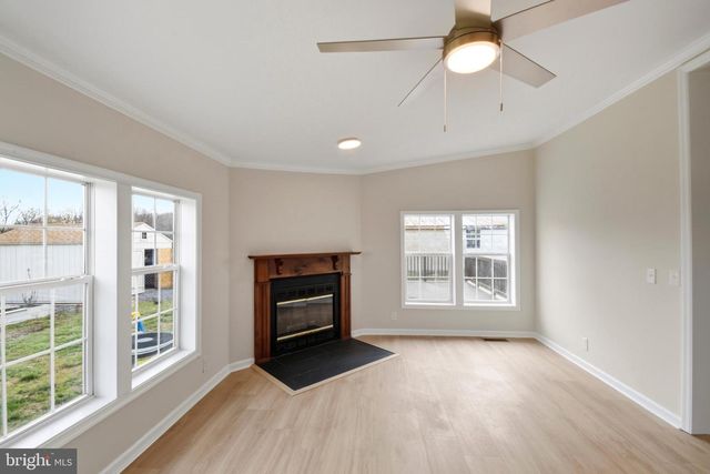 63 SNYDERS LN, Martinsburg, WV 25405