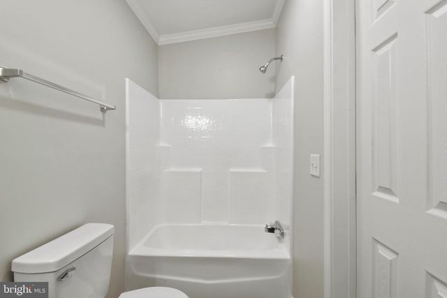 63 SNYDERS LN, Martinsburg, WV 25405