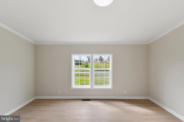 63 SNYDERS LN, Martinsburg, WV 25405