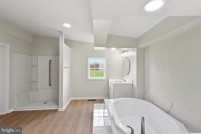 63 SNYDERS LN, Martinsburg, WV 25405