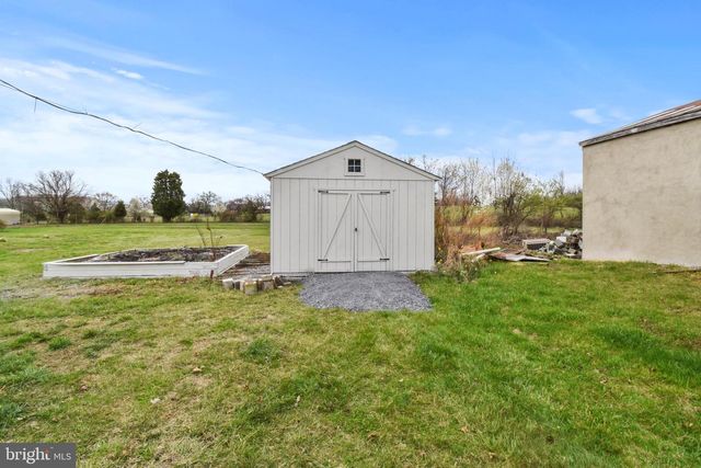 63 SNYDERS LN, Martinsburg, WV 25405