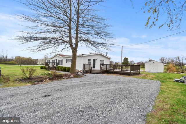 63 SNYDERS LN, Martinsburg, WV 25405