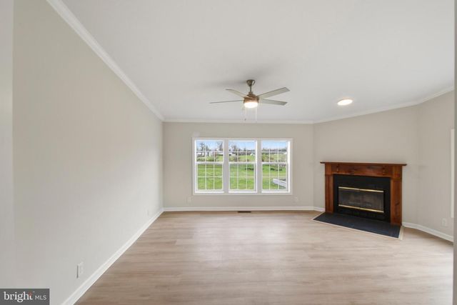 63 SNYDERS LN, Martinsburg, WV 25405