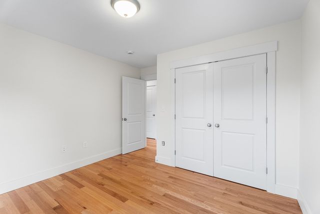 76 Valmor St, Worcester, MA 01604