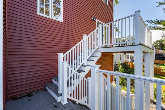 76 Valmor St, Worcester, MA 01604