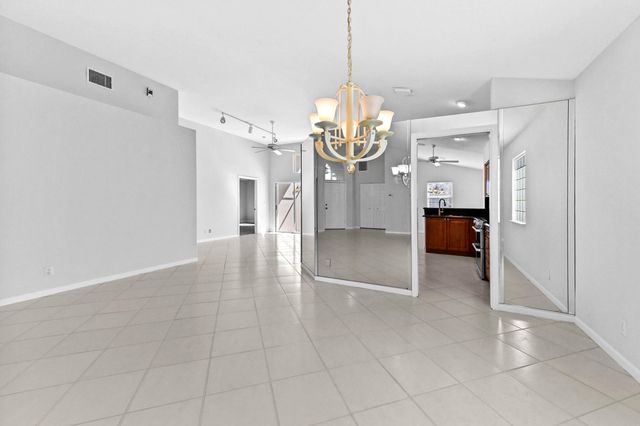 14066 Glenlyon Court, Delray Beach, FL 33446