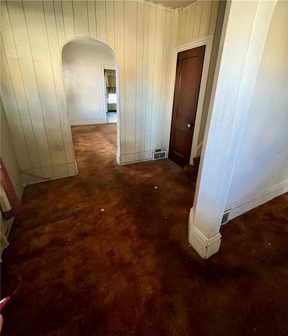 801 Fallowfield, Charleroi Boro, PA 15022