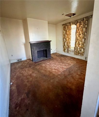 801 Fallowfield, Charleroi Boro, PA 15022