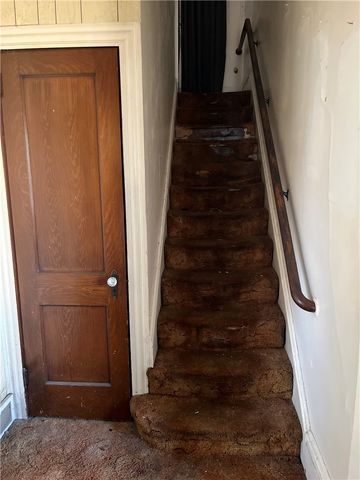 801 Fallowfield, Charleroi Boro, PA 15022